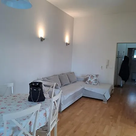 Gaia Apartman